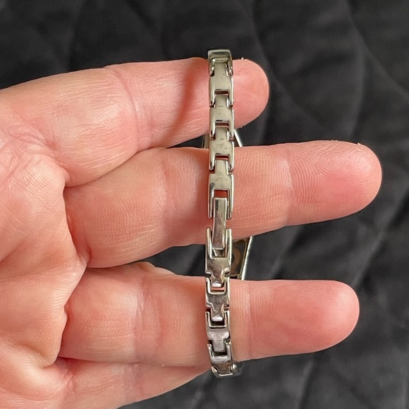 Vintage Accurist ladies classic watch - Picture 5 of 6